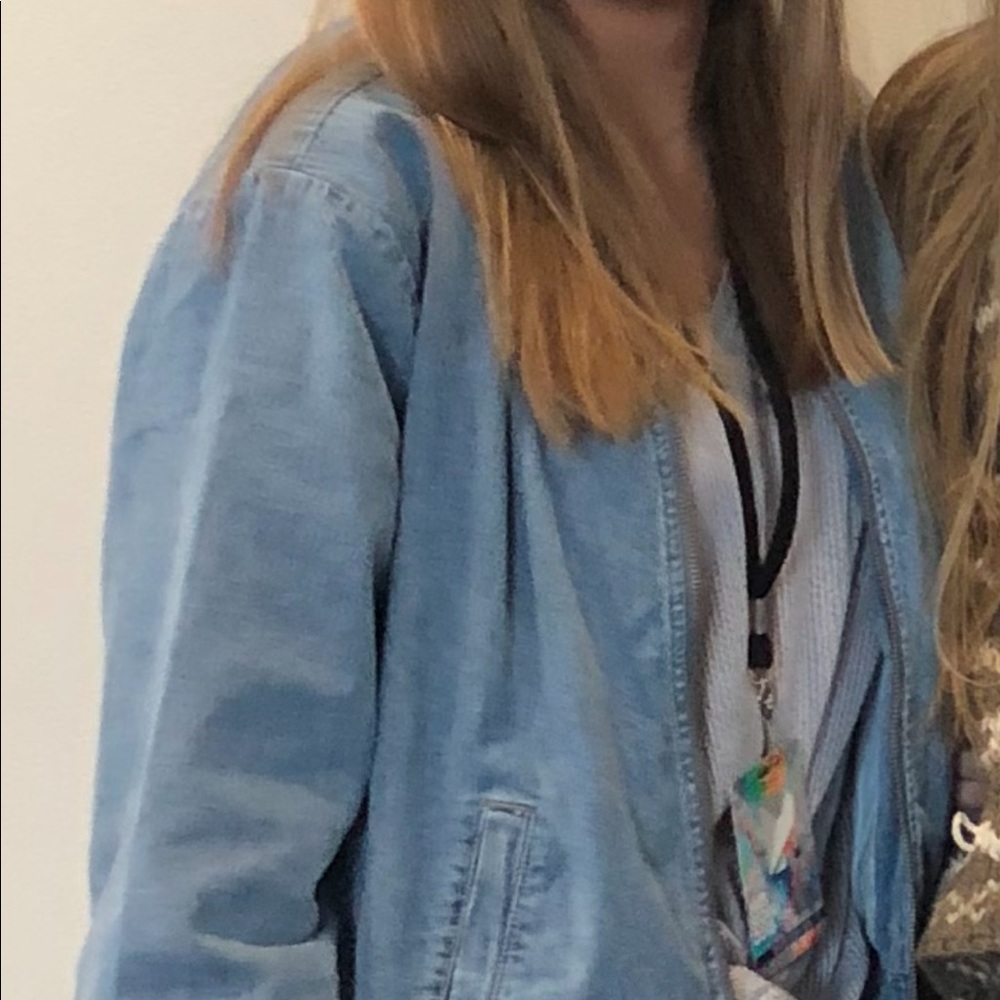 Jean jacket - Picture 4 of 5